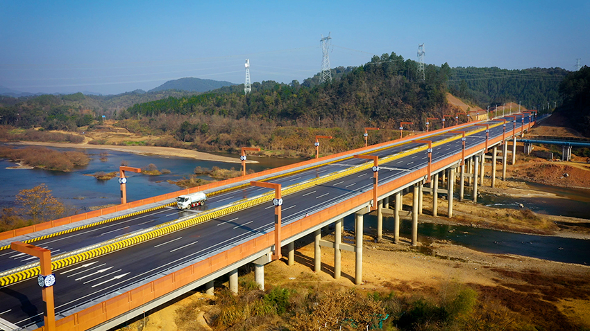 浮梁县凤凰大桥新建工程